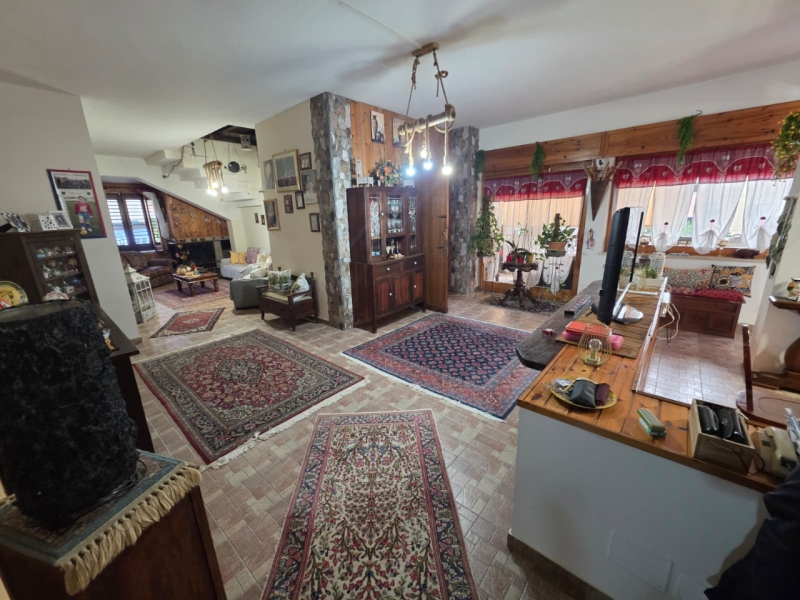 Villa Indipendente Tre Livelli Con Corte Campo Calabro