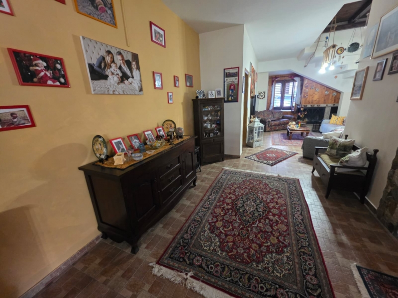 Villa Indipendente Tre Livelli Con Corte Campo Calabro