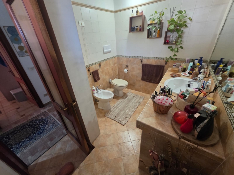 Villa Indipendente Tre Livelli Con Corte Campo Calabro