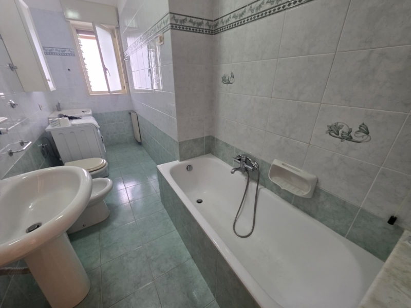 Appartamento Arredato Villa San Giovanni 130 Mq