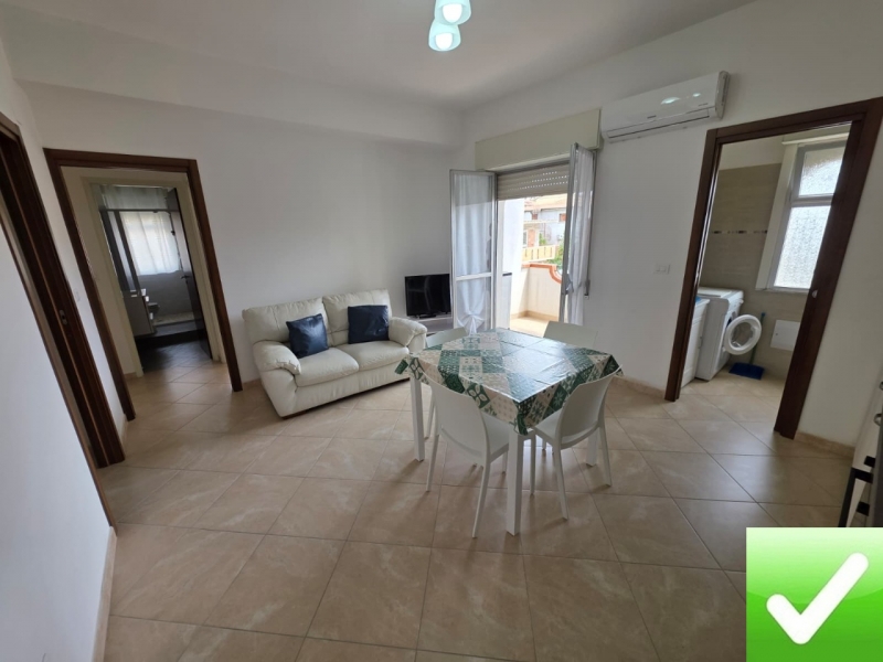 Appartamento Ristrutturato Arredato Palizzi 87 Mq