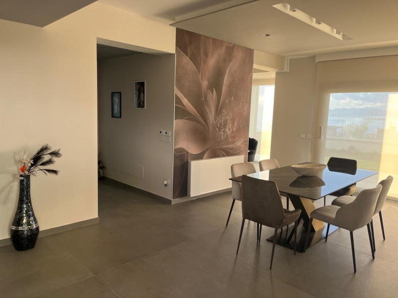  Prestigiosa Villa Nuova Arredata + Piscina + Garage Mortara
