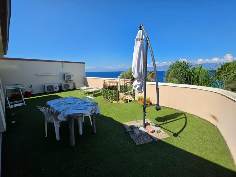 Attico Arredato Panoramico Fronte Mare Pellaro 