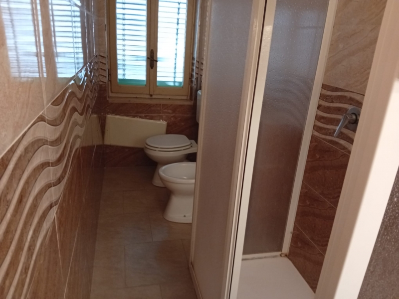 Appartamento Arredato Viale Calabria 100 Mq