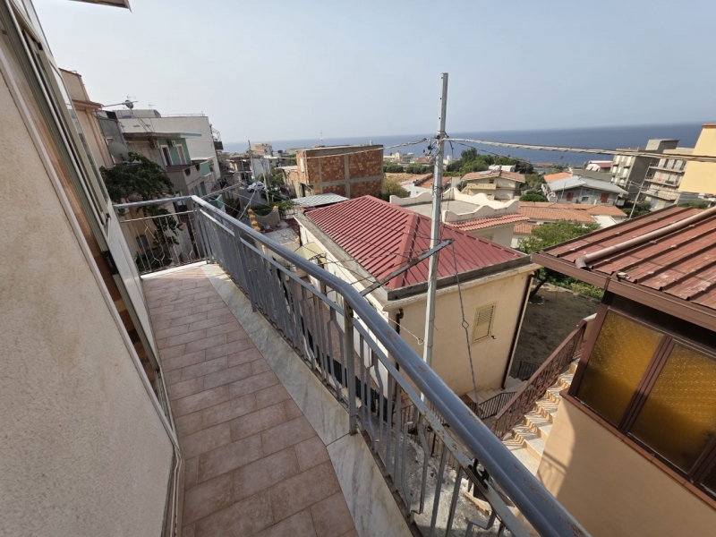 Casa Indipendente Due Livelli Lazzaro