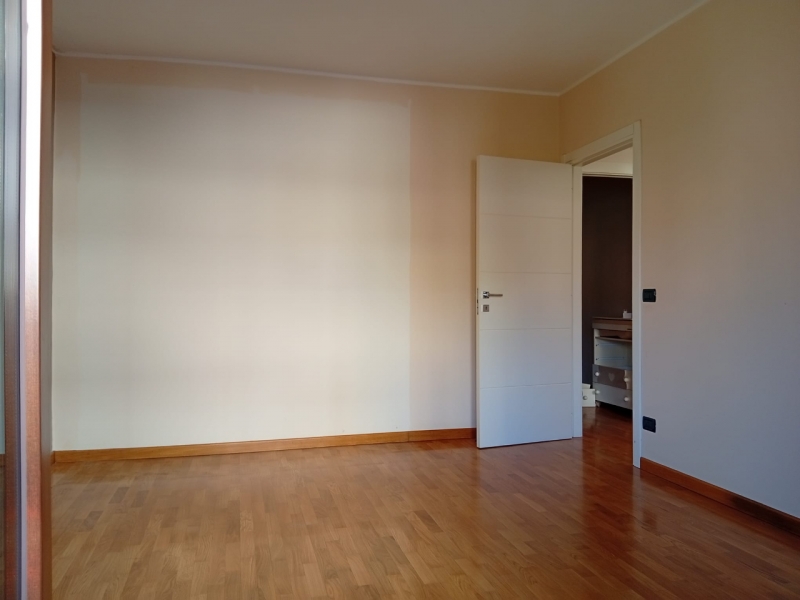 Appartamento Di Recente Costruzione + Garage + Posto Auto Condera