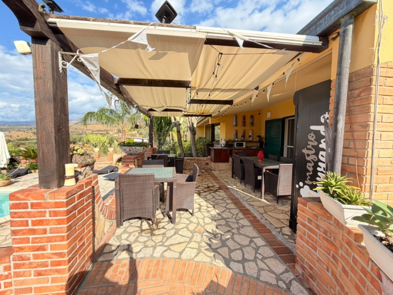 Prestigiosa Villa Con Piscina & B&B Pellaro Lotto 1500 Mq