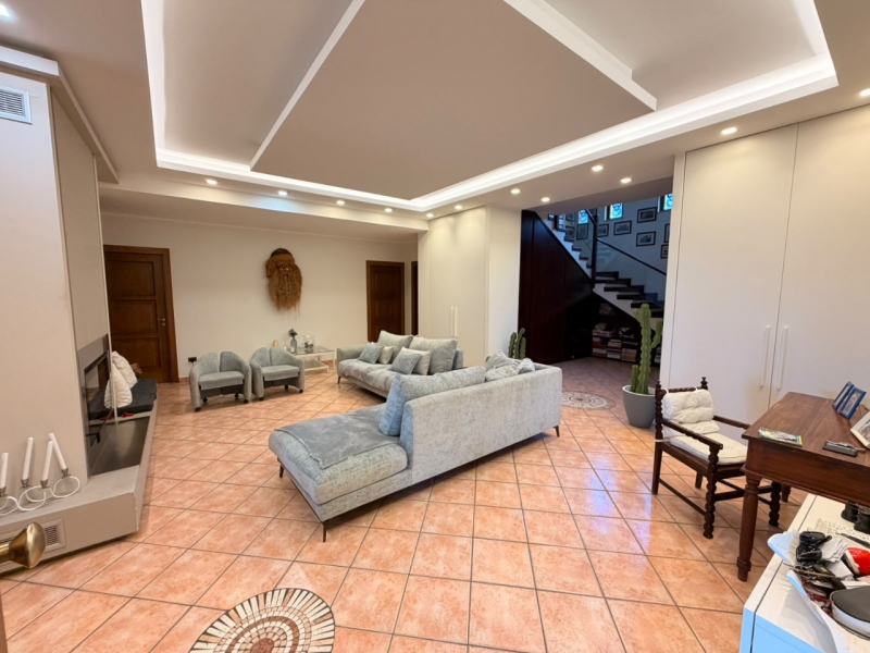Prestigiosa Villa Con Piscina & B&B Pellaro Lotto 1500 Mq