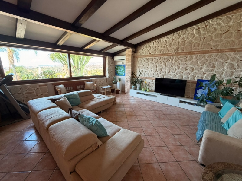 Prestigiosa Villa Con Piscina & B&B Pellaro Lotto 1500 Mq