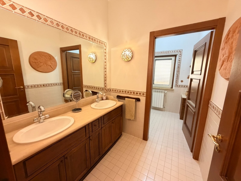 Prestigiosa Villa Con Piscina & B&B Pellaro Lotto 1500 Mq