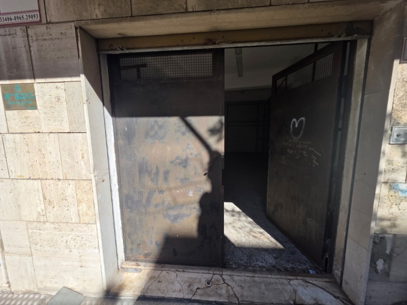 Locale Commerciale C1 Centro 32 Mq