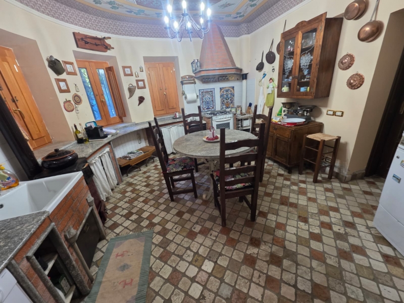 Villa Indipendente 200 Mq Con Giardino 550 Mq Gambarie 