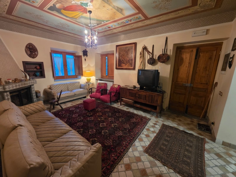 Villa Indipendente 200 Mq Con Giardino 550 Mq Gambarie 