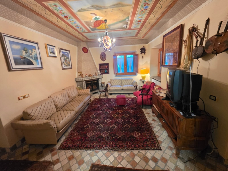 Villa Indipendente 200 Mq Con Giardino 550 Mq Gambarie 