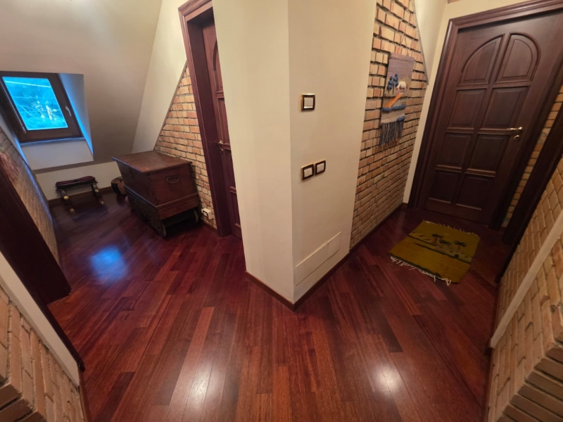 Villa Indipendente 200 Mq Con Giardino 550 Mq Gambarie 