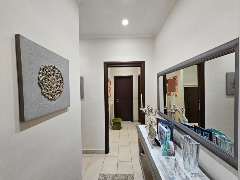 Semi Indipendente Esclusivo: 2 Unità Rifiniture Di Pregio Panoramico + Garage + 4 Posti Auto Arghillà