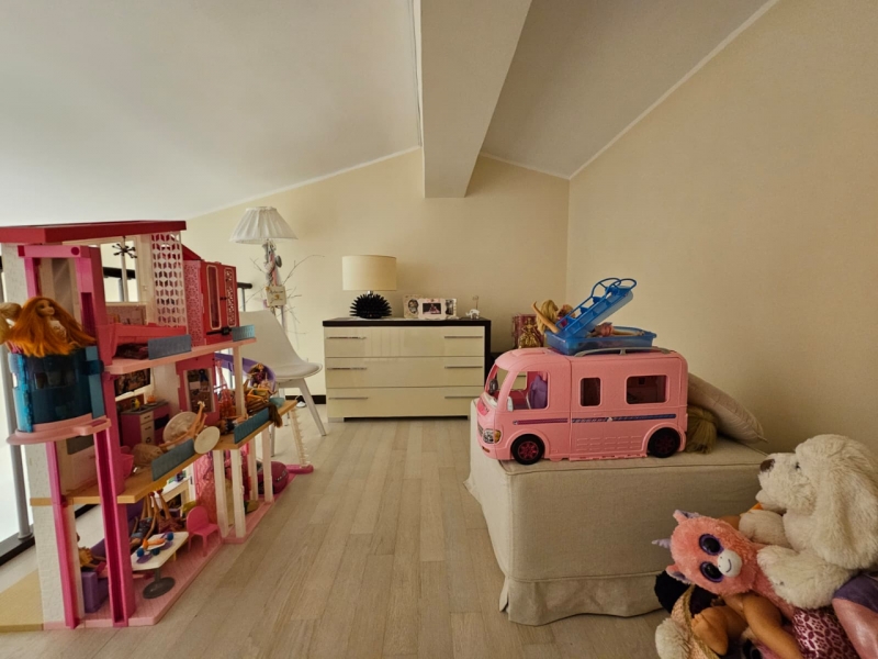 Semi Indipendente Esclusivo: 2 Unità Rifiniture Di Pregio Panoramico + Garage + 4 Posti Auto Arghillà