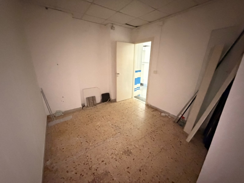 Locale Commerciale C1 Via San Francesco Da Paola 65 Mq