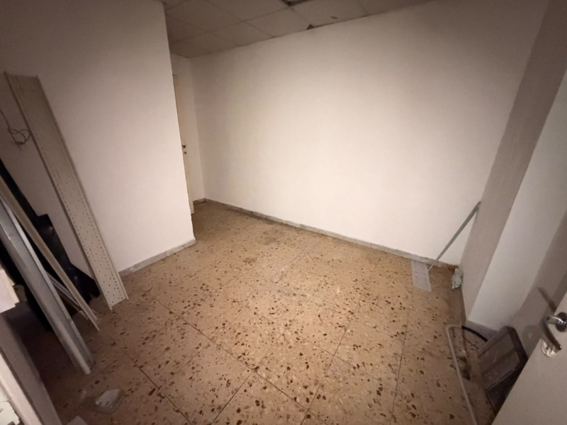 Locale Commerciale C1 Via San Francesco Da Paola 65 Mq