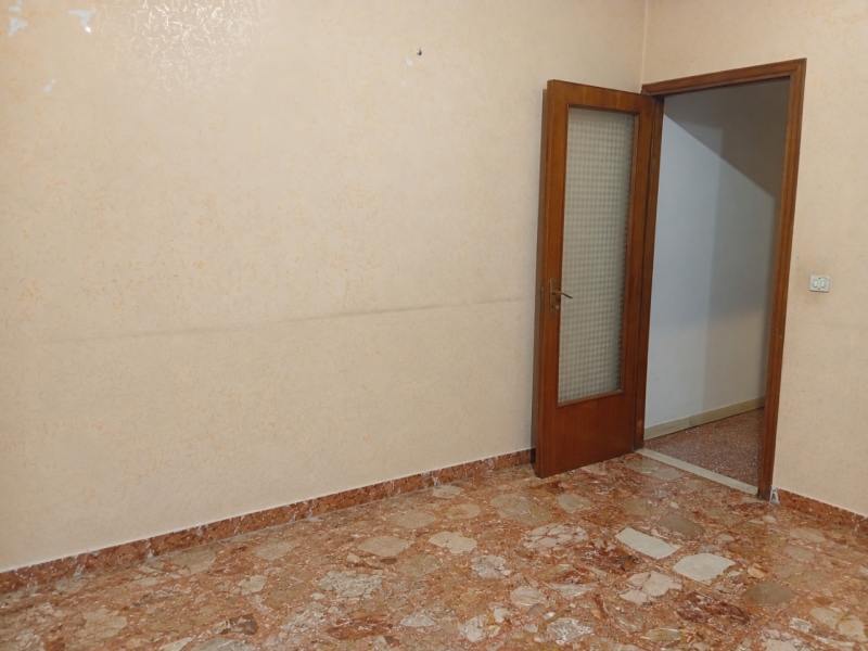 Appartamento Viale Aldo Moro 107 Mq