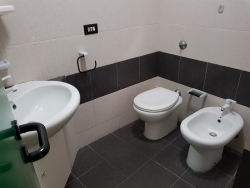  Appartamento Semi Indipendente Con Veranda di 70 Mq Viale Aldo Moro/Omeca 200 Mq