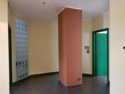  Appartamento Semi Indipendente Con Veranda di 70 Mq Viale Aldo Moro/Omeca 200 Mq