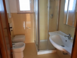 Appartamento Ristrutturato e Ben Rifinito Via Rausei 120 Mq