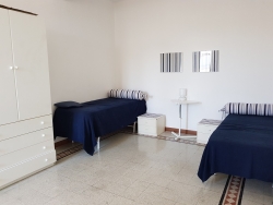Ristrutturato Ben Arredato Con Terrazza Privata Via De Nava 100 Mq