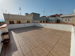 Ristrutturato Ben Arredato Con Terrazza Privata Via De Nava 100 Mq