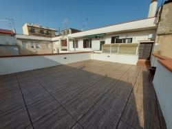 Ristrutturato Ben Arredato Con Terrazza Privata Via De Nava 100 Mq