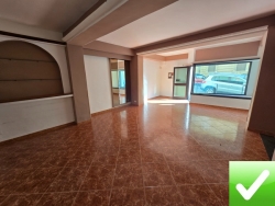 Locale C1 Nuova Costruzione Due Vetrine Fronte Strada Via Crocefisso 90 Mq
