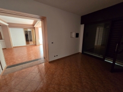 Locale C1 Nuova Costruzione Due Vetrine Fronte Strada Via Crocefisso 90 Mq